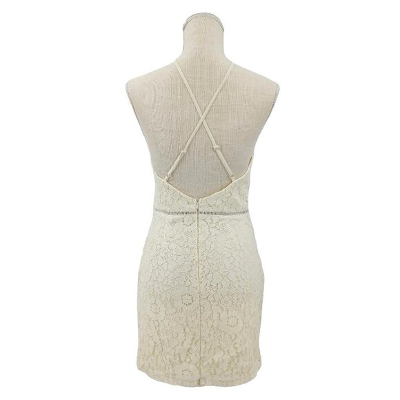 Superdown Shea Lace Dress Ivory Women's M Bodycon Mini Halter Party Cocktail - Picture 3 of 11